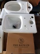 2x Toilet Pans And 1x The Bath Company Traditional Close Coupled Cistern I35CCCISTERN