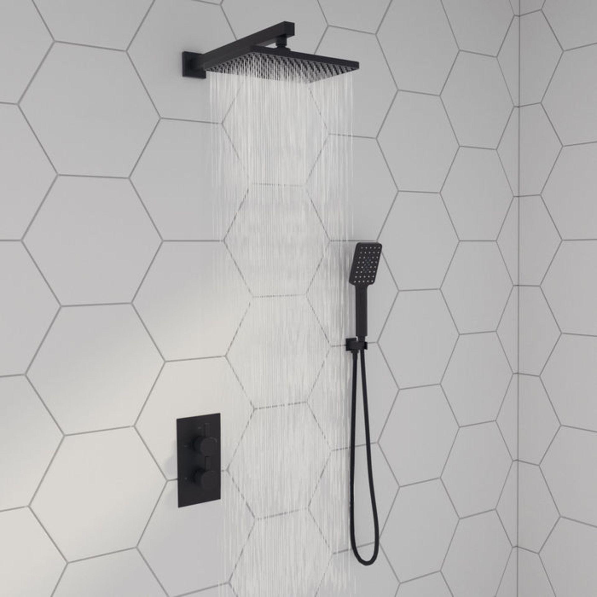 New & Boxed Square Concealed Thermostatic Mixer Shower Kit & Large Head, Matte Black. RRP £