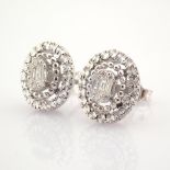 14K White Gold Diamond Earring