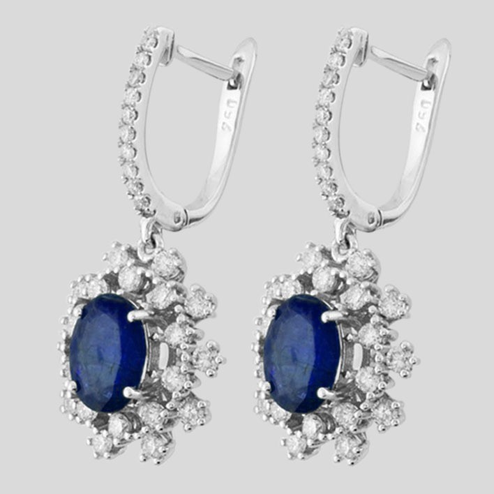 18K White Gold Tanzanite Cluster Earring Total 3,60 Ct. - Image 2 of 4