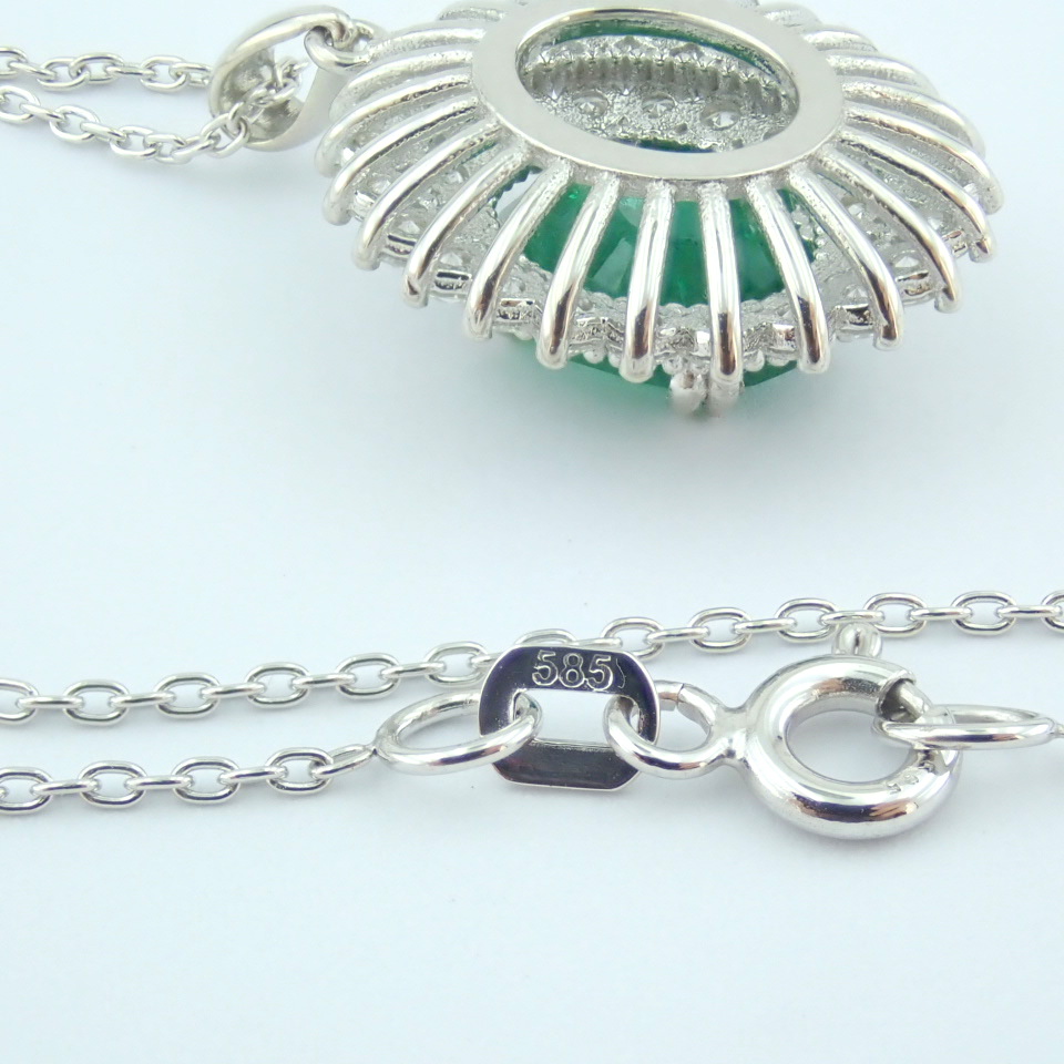 14K White Gold Diamond & Emerald Necklace - Image 2 of 11