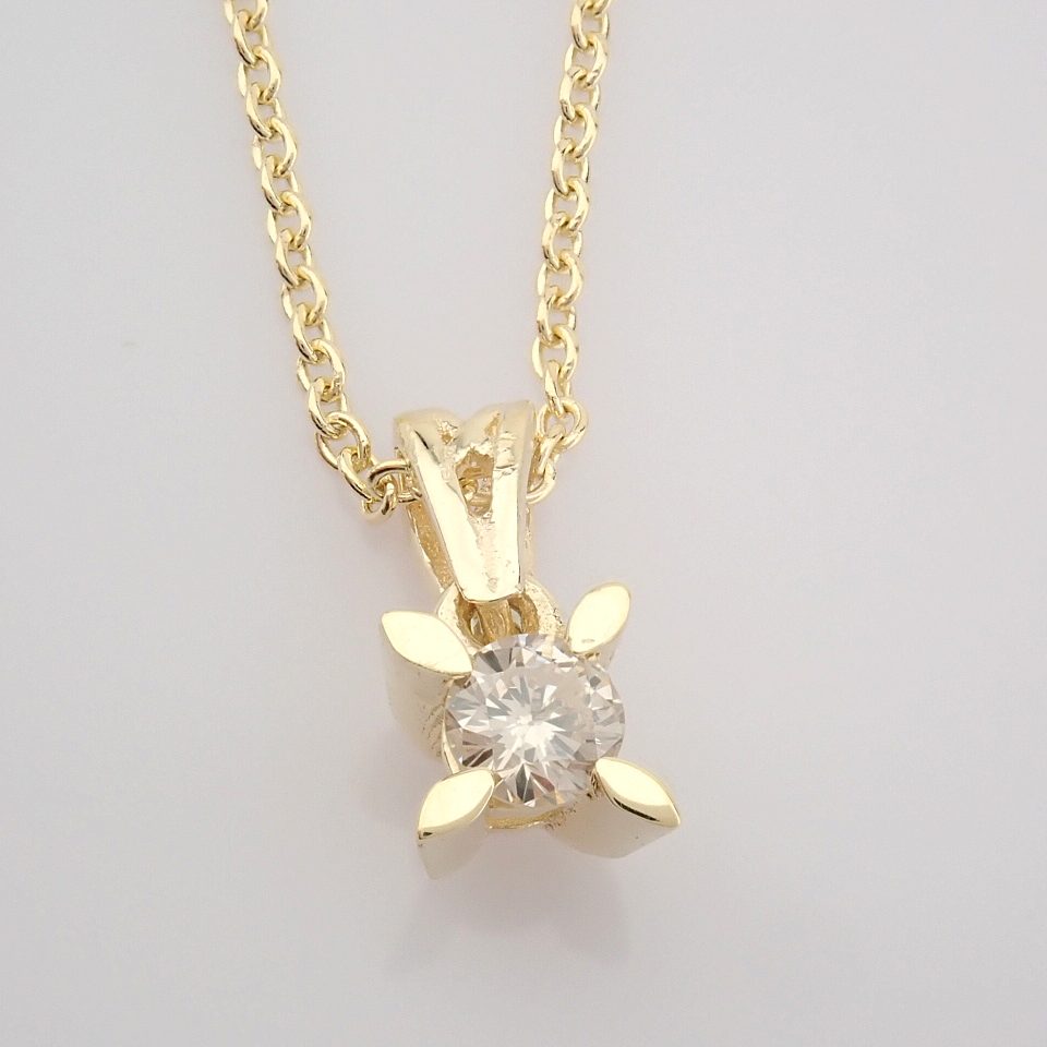 14 Yellow Gold Diamond Solitaire Necklace - Image 3 of 8