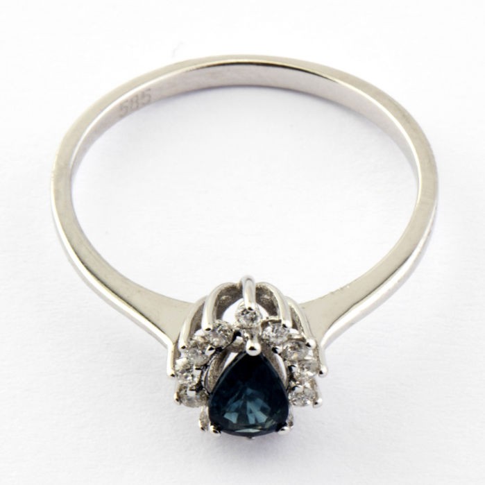 14K White Gold Cluster Ring , natural sapphire and diamond - Image 3 of 6