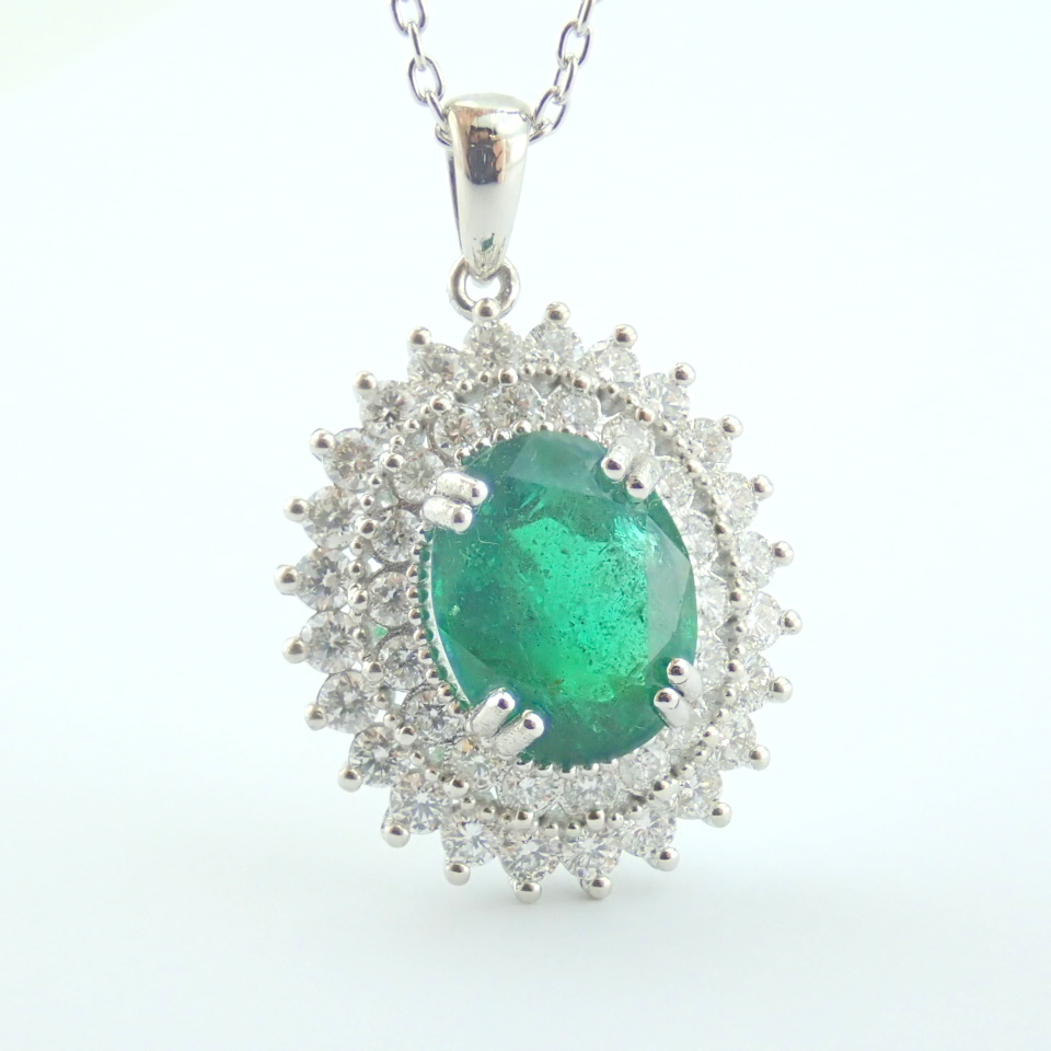 14K White Gold Diamond & Emerald Necklace - Image 10 of 11