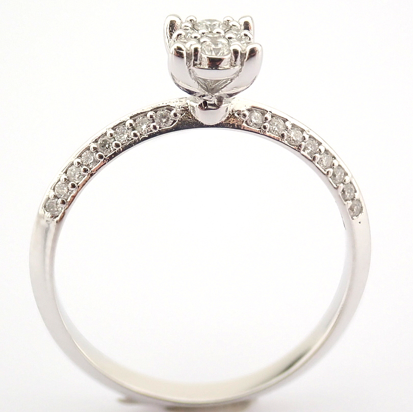 14K White Gold Diamond Ring - Image 3 of 7