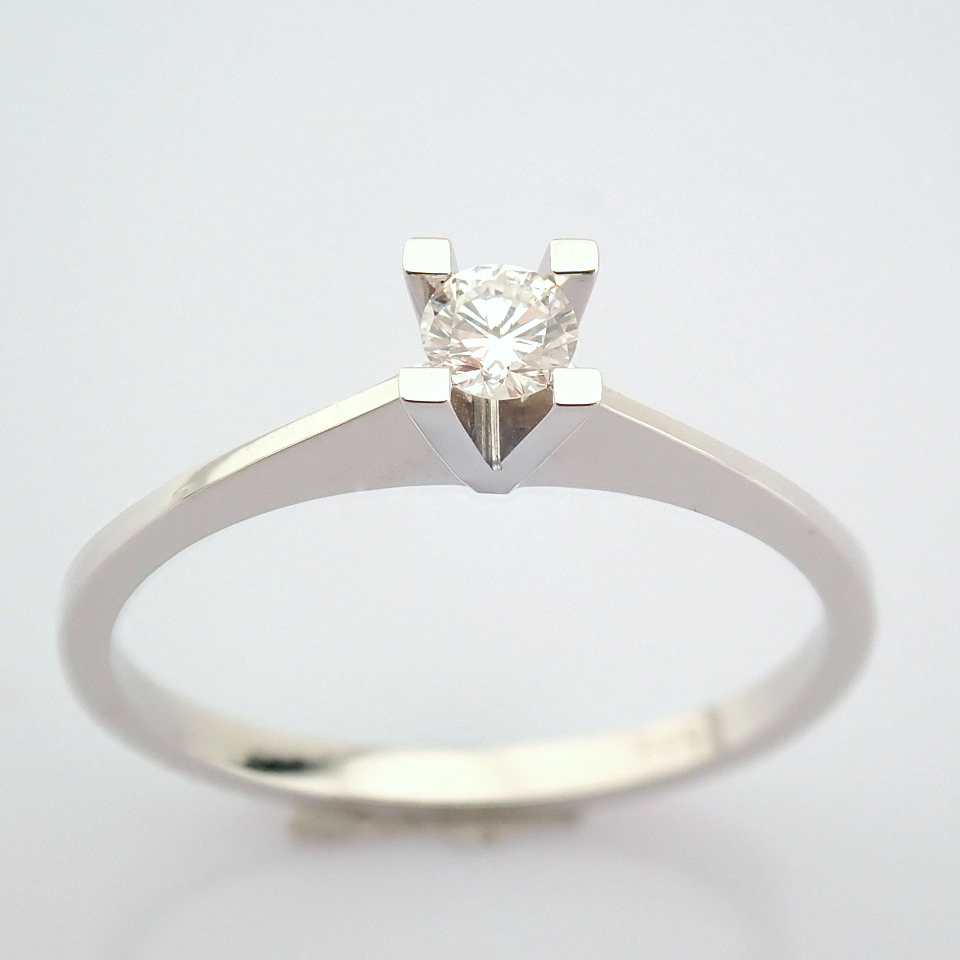 14K White Gold Diamond Ring - Image 5 of 5