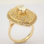 18K Rose Gold Ring- Total 1,94 Ct. Diamond