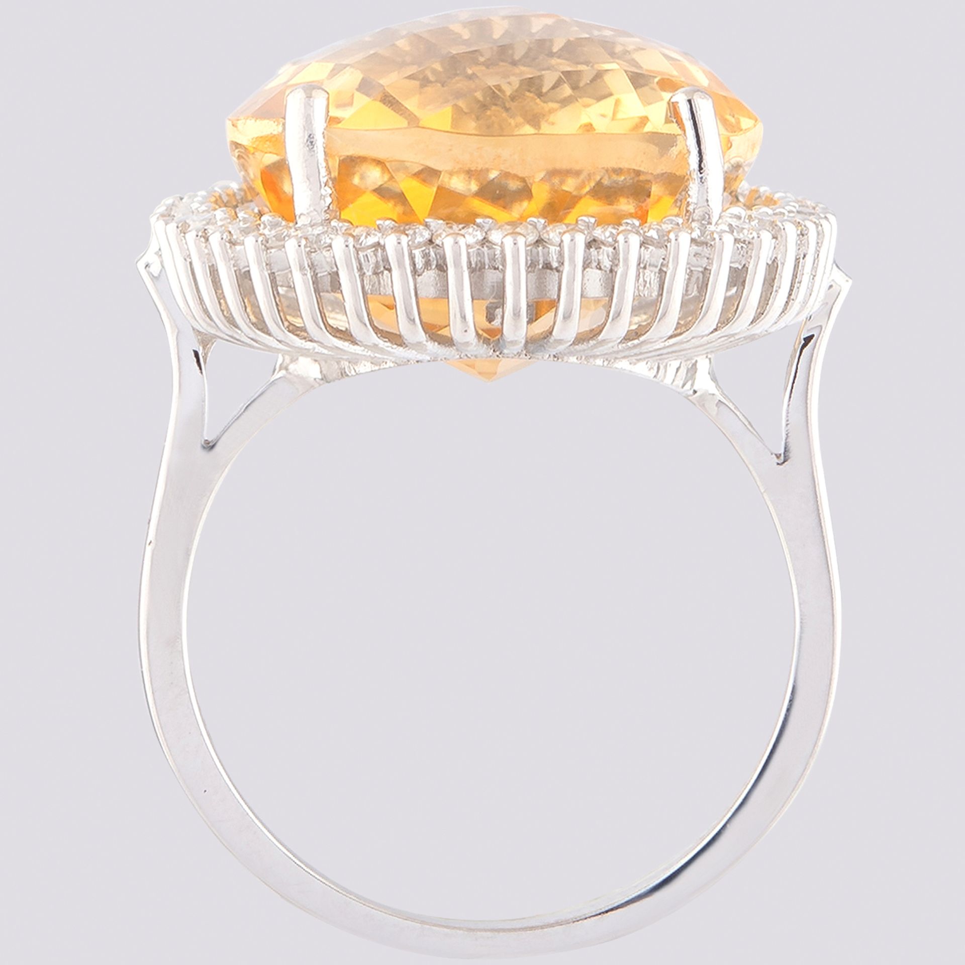 14K White Gold Large Cluster Ring 17,90 Ct. Citrine - 0,55 Ct. Diamond - Image 4 of 4