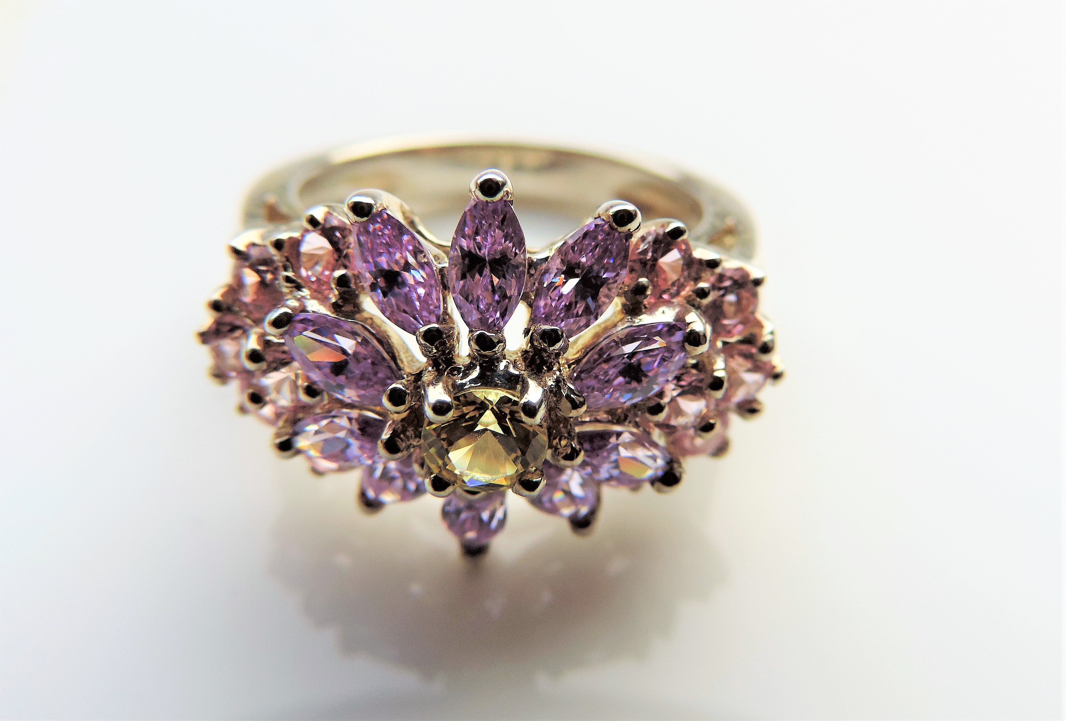Sterling Silver Amethyst, Pink Sapphire & Peridot Cluster Ring - Image 2 of 3
