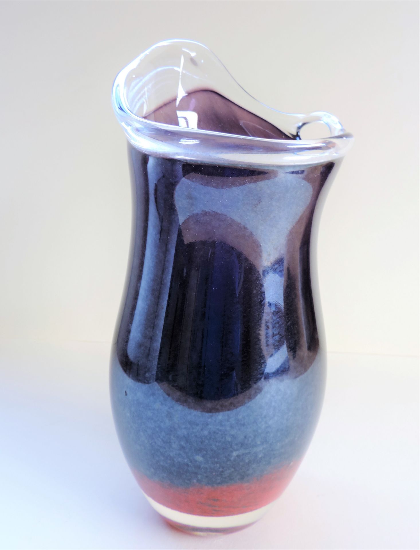 Large Hand Blown Glass Vase by Nick Orsler dated 2005 - Image 2 of 6