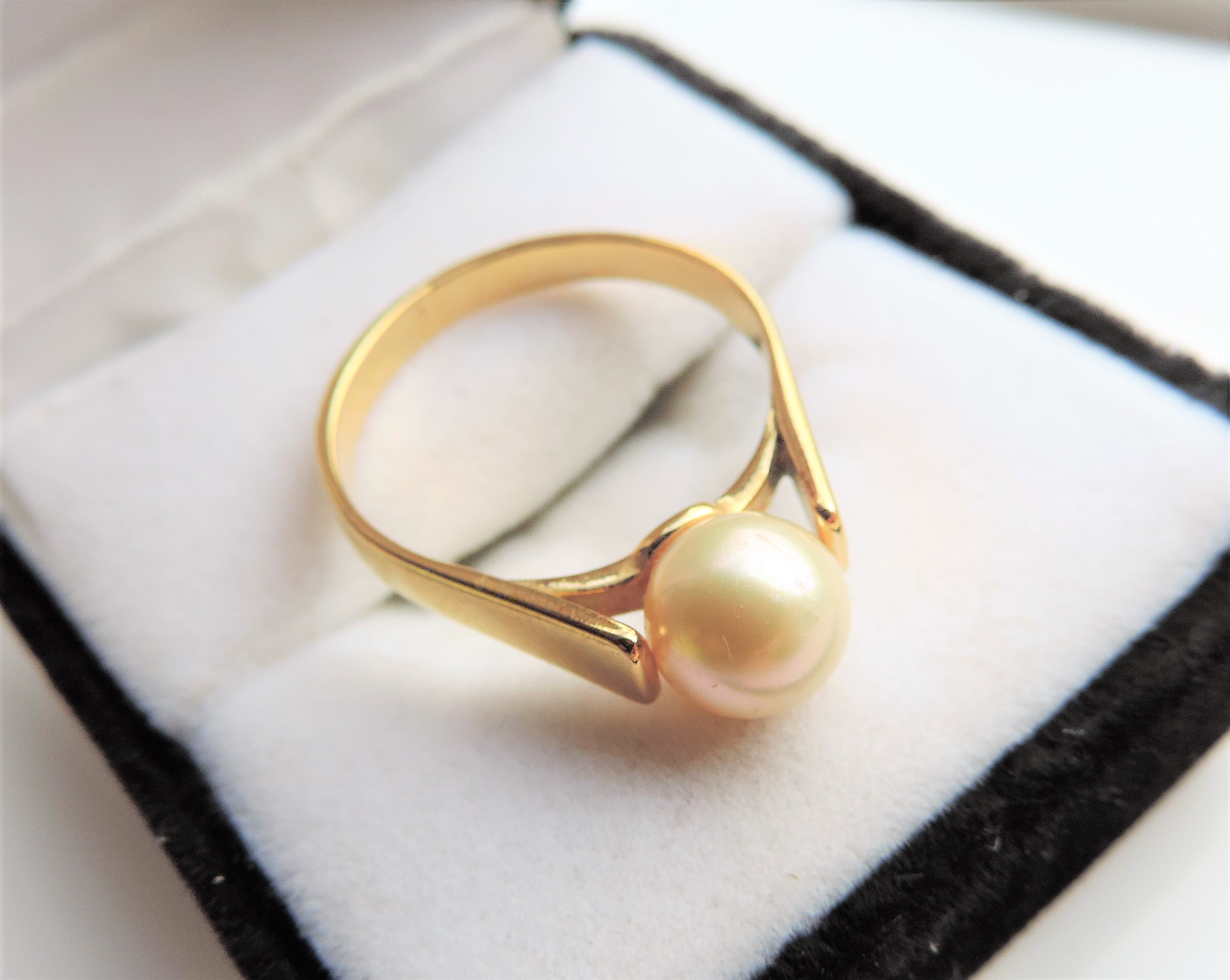 Gold on Sterling Silver Pearl Ring - Image 3 of 4
