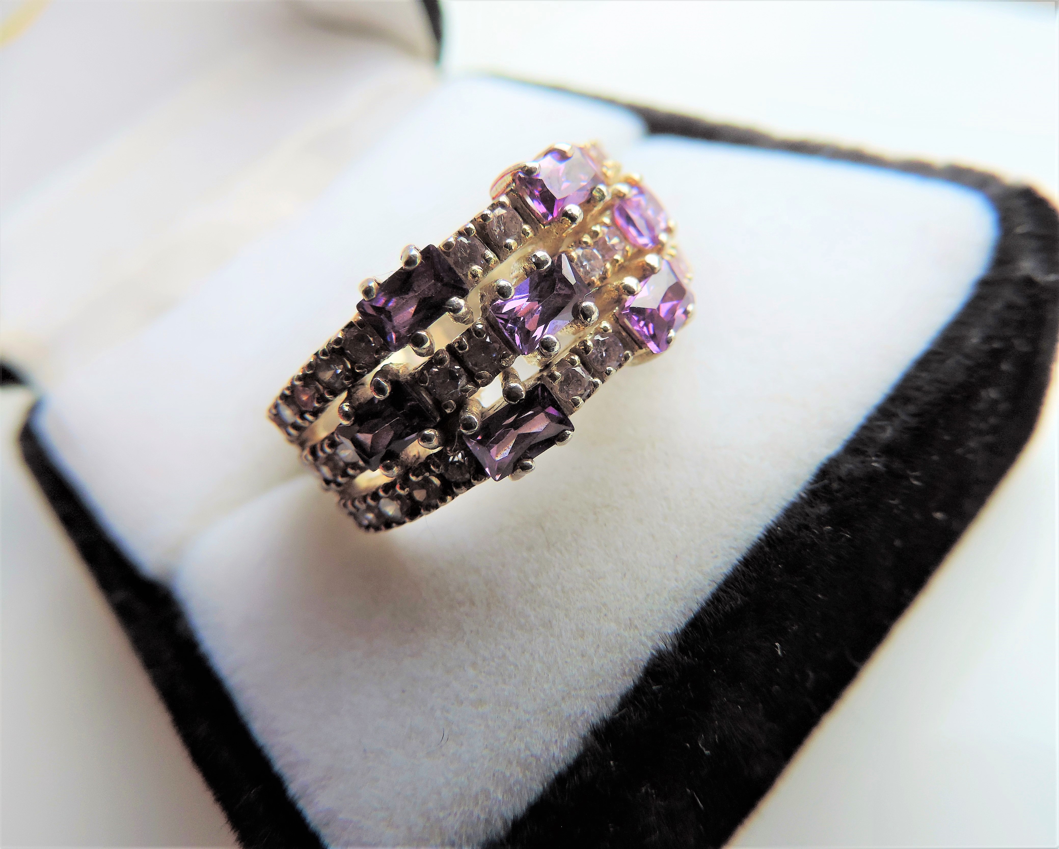 Amethyst and White Topaz Ring in Sterling Silver - Image 2 of 5