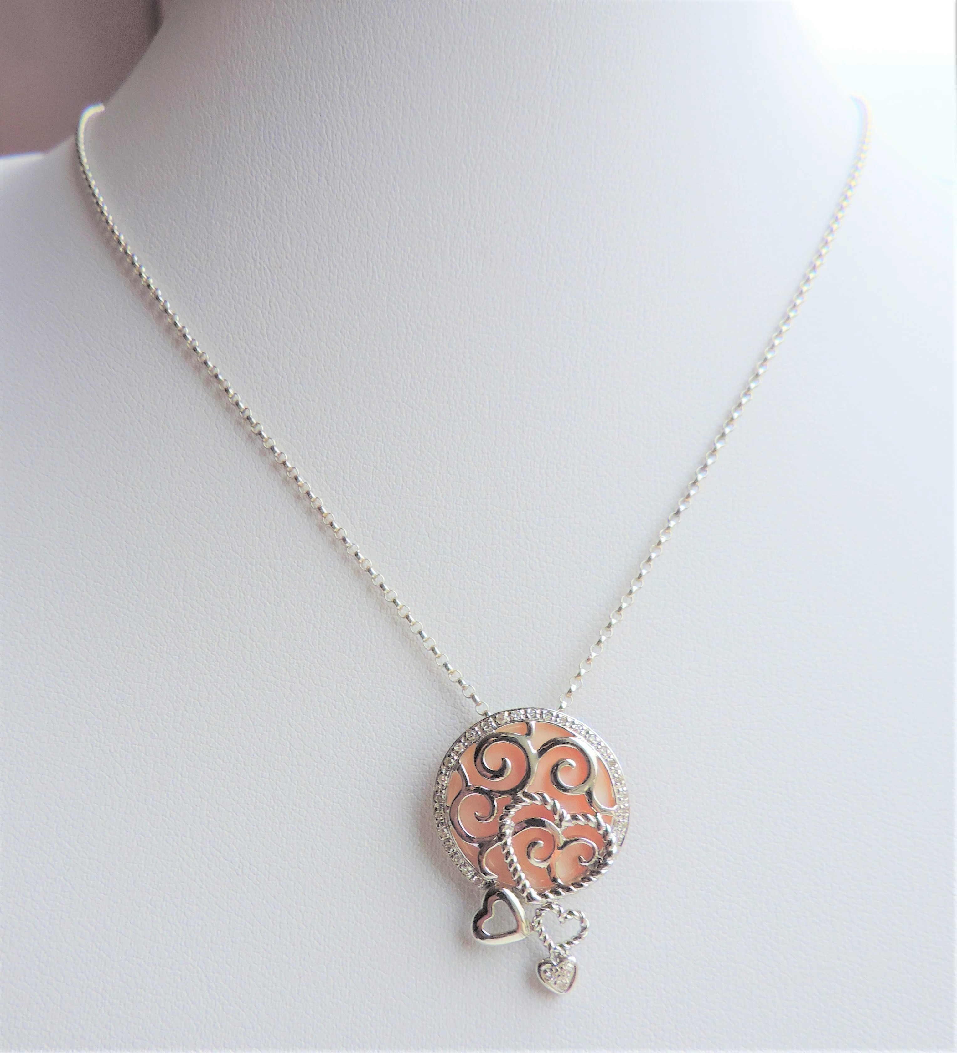 Sterling Silver Mother of Pearl Filigree Pendant Necklace - Image 2 of 3