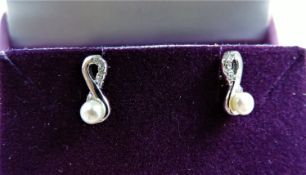 Sterling Silver Cultured Pearl & Diamond Earrings