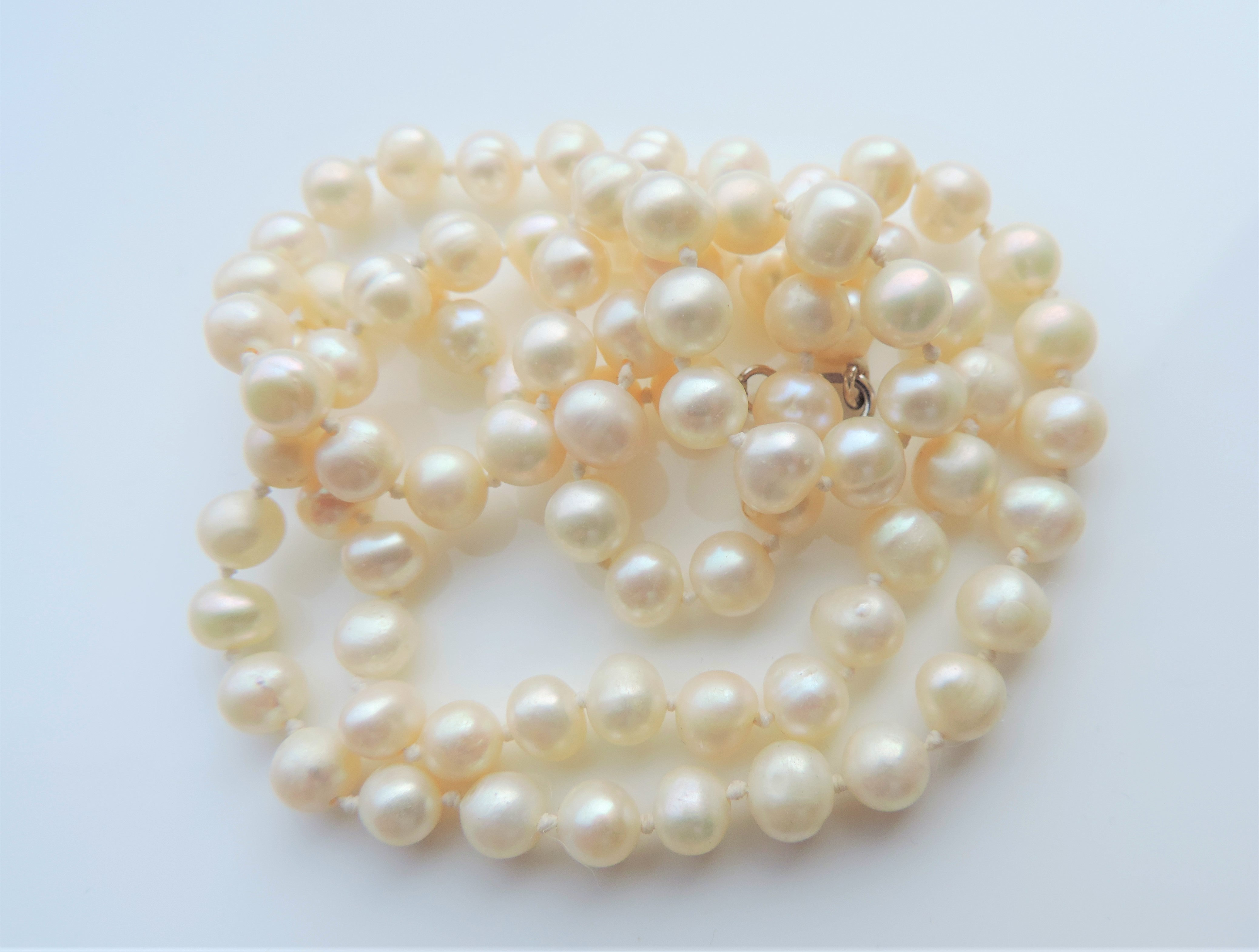 24 Inch Cultured Pearl Necklace 86 x 6mm Pearls - Image 3 of 3