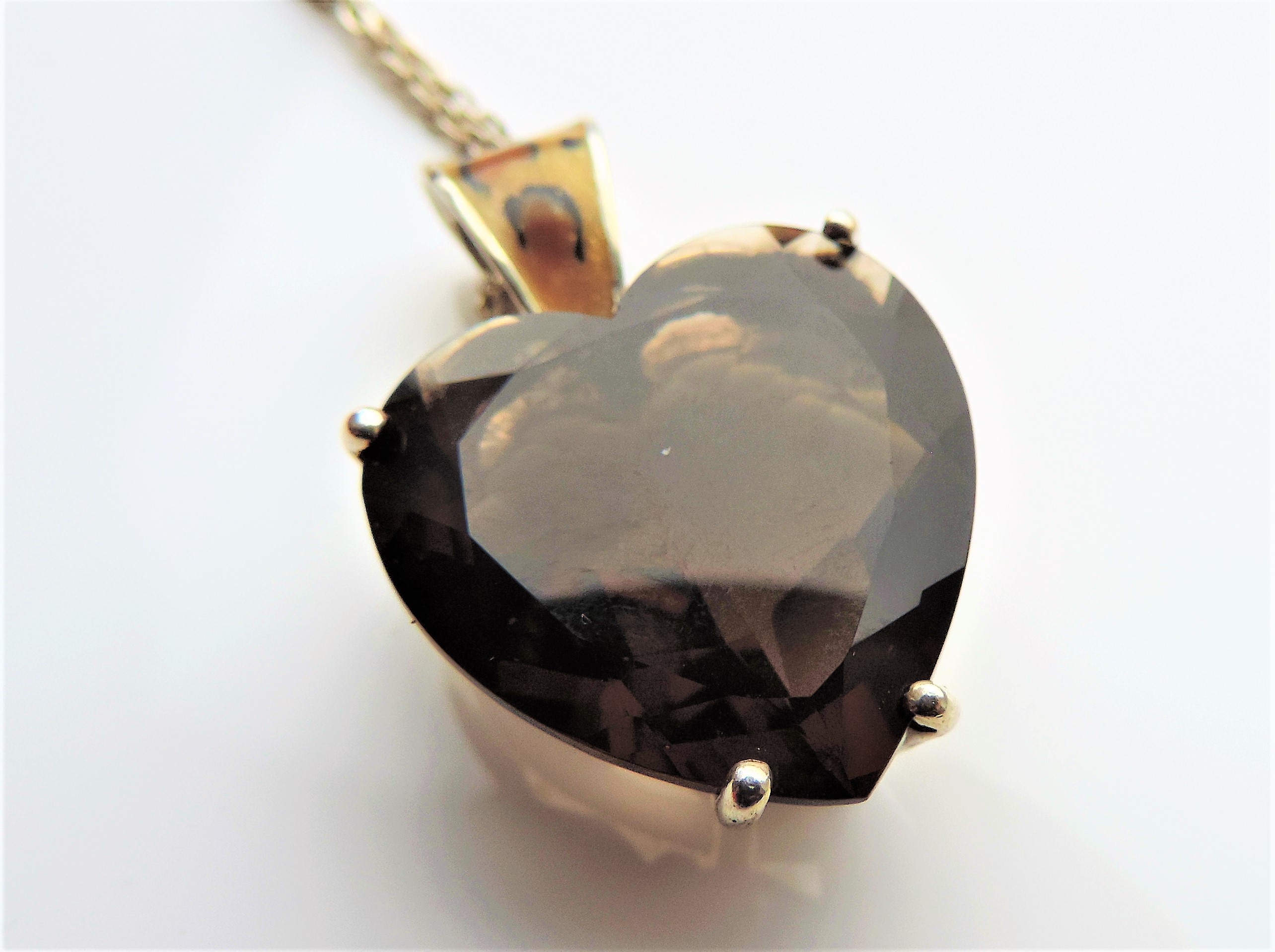 Vintage 15.33 carat Smokey Quartz Pendant Necklace - Image 3 of 4