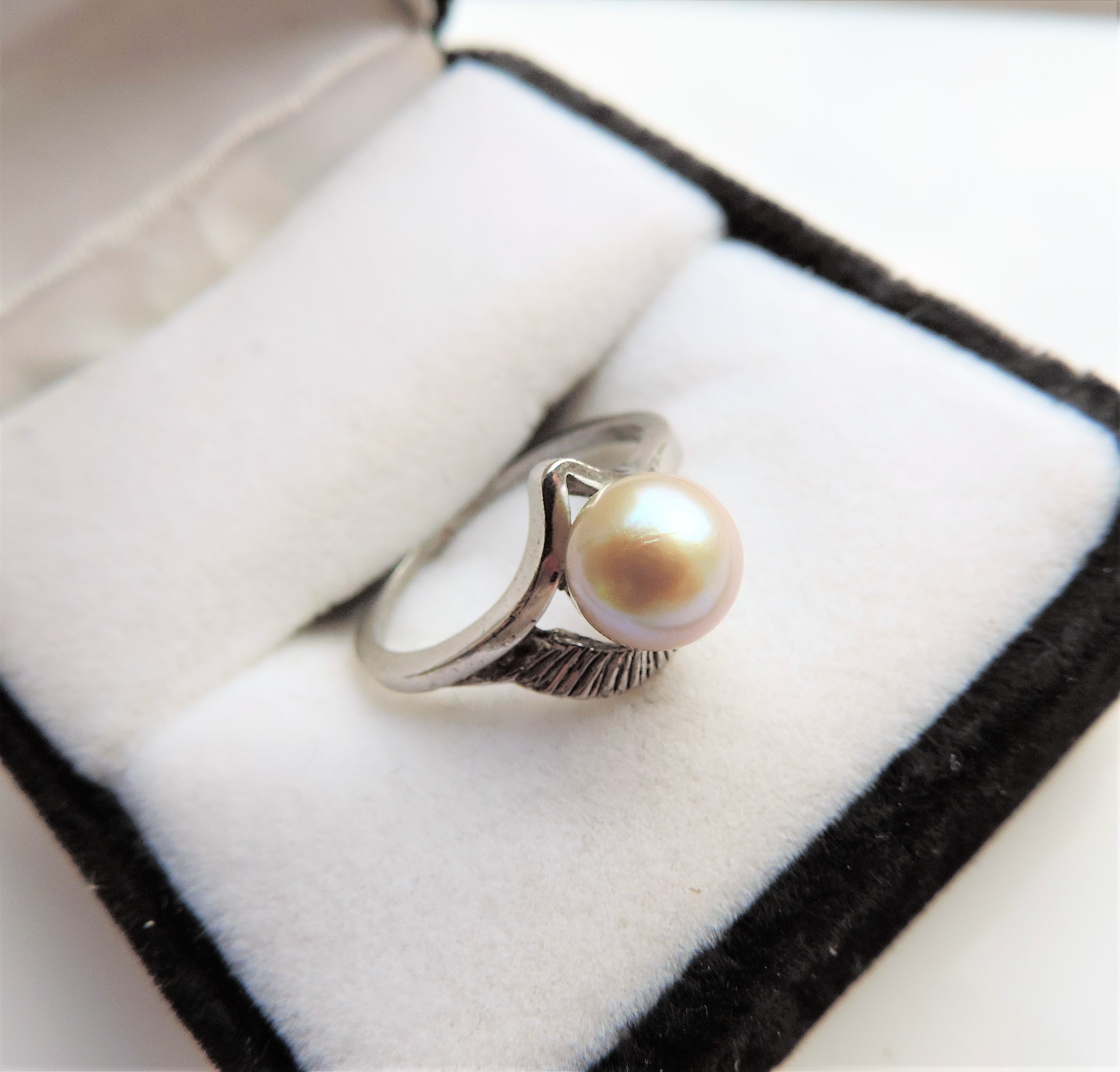 Cultured Pearl Ring in Sterling Silver