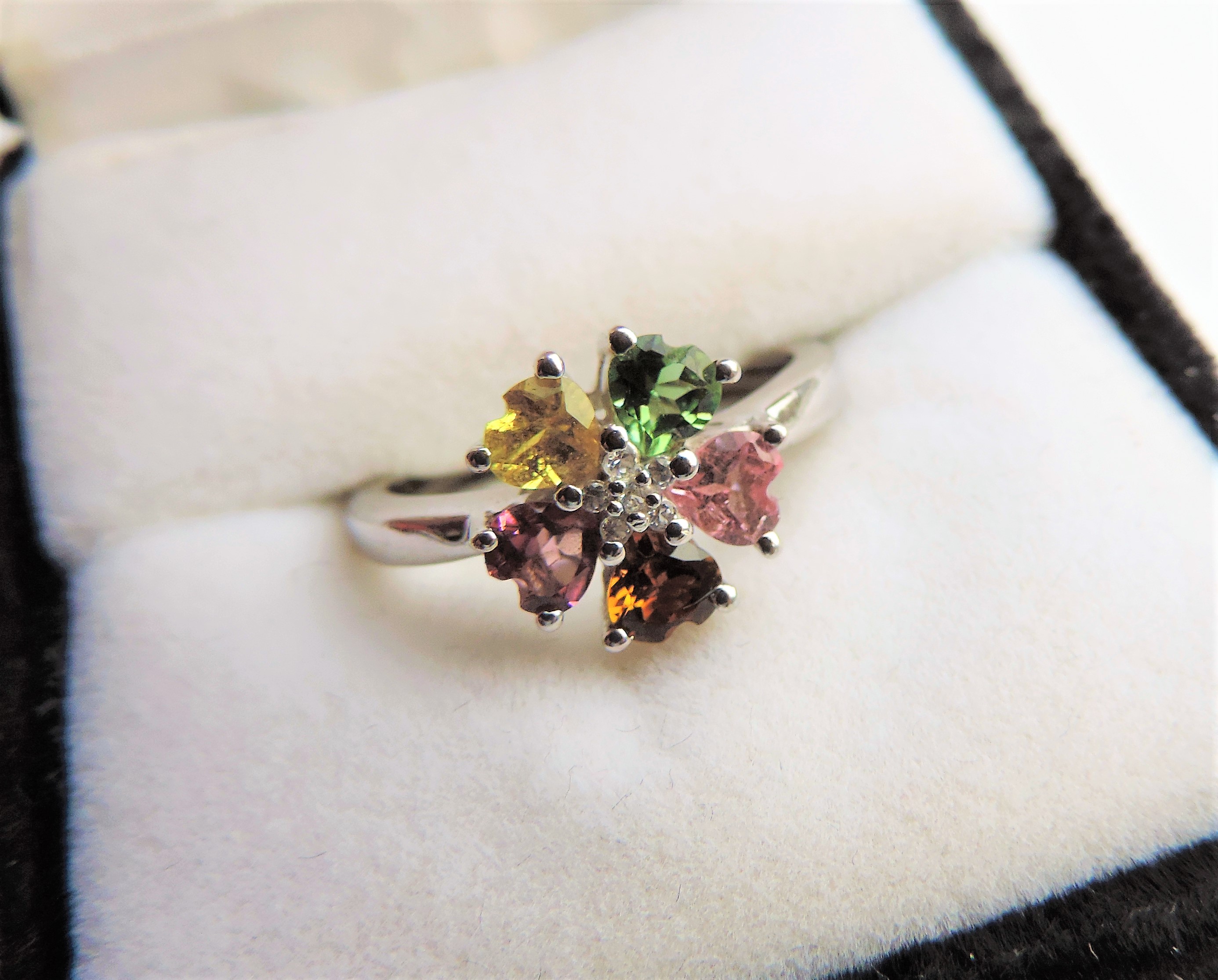 Sterling Silver Heart Shaped Multi Gemstone Tutti Frutti Ring - Image 3 of 3