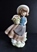 Lladro Porcelain Sweet Scent Figurine