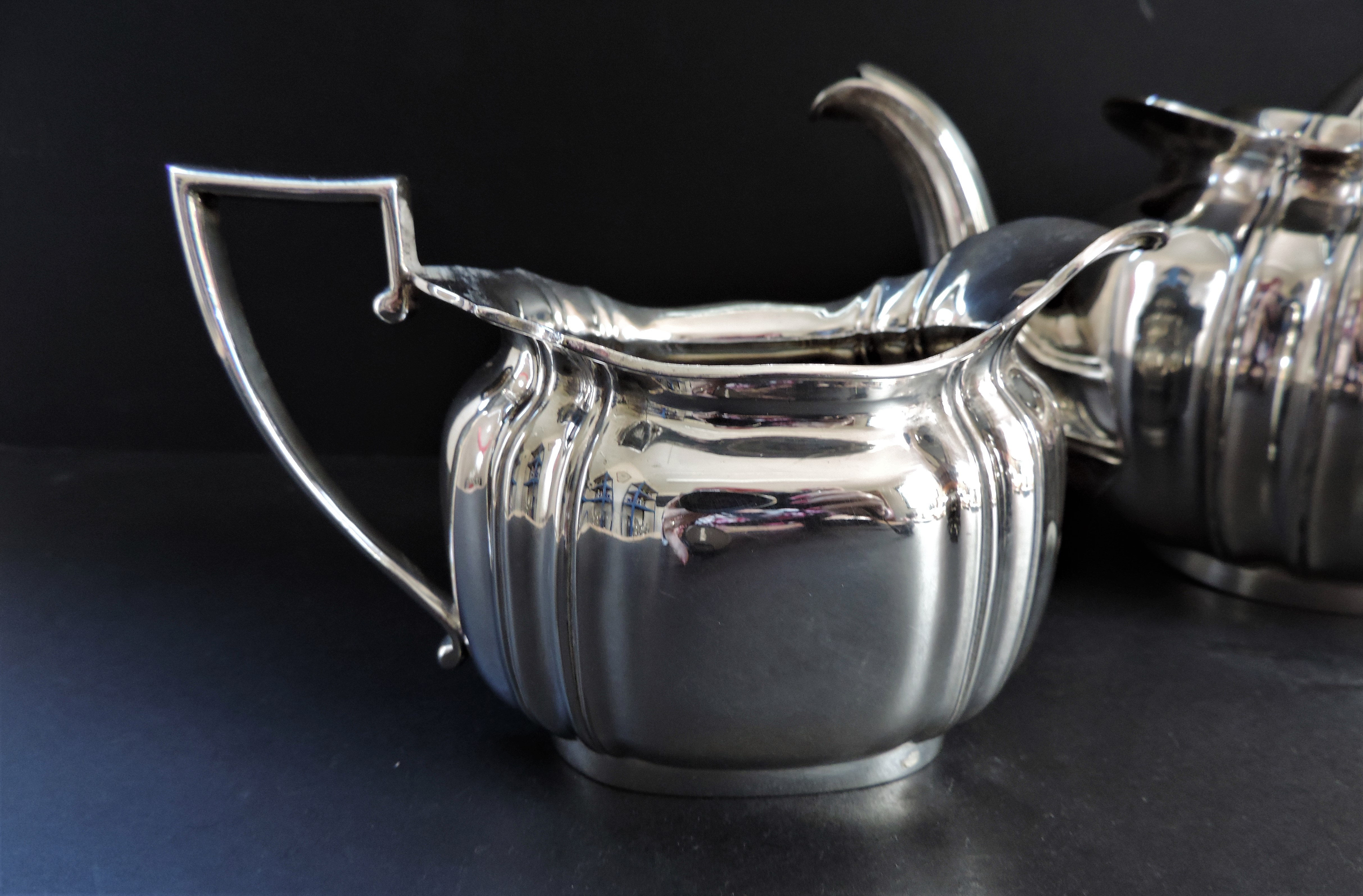 Antique Edwardian 4 Piece Silver Plated Tea Set circa 1900-1910 - Image 3 of 7