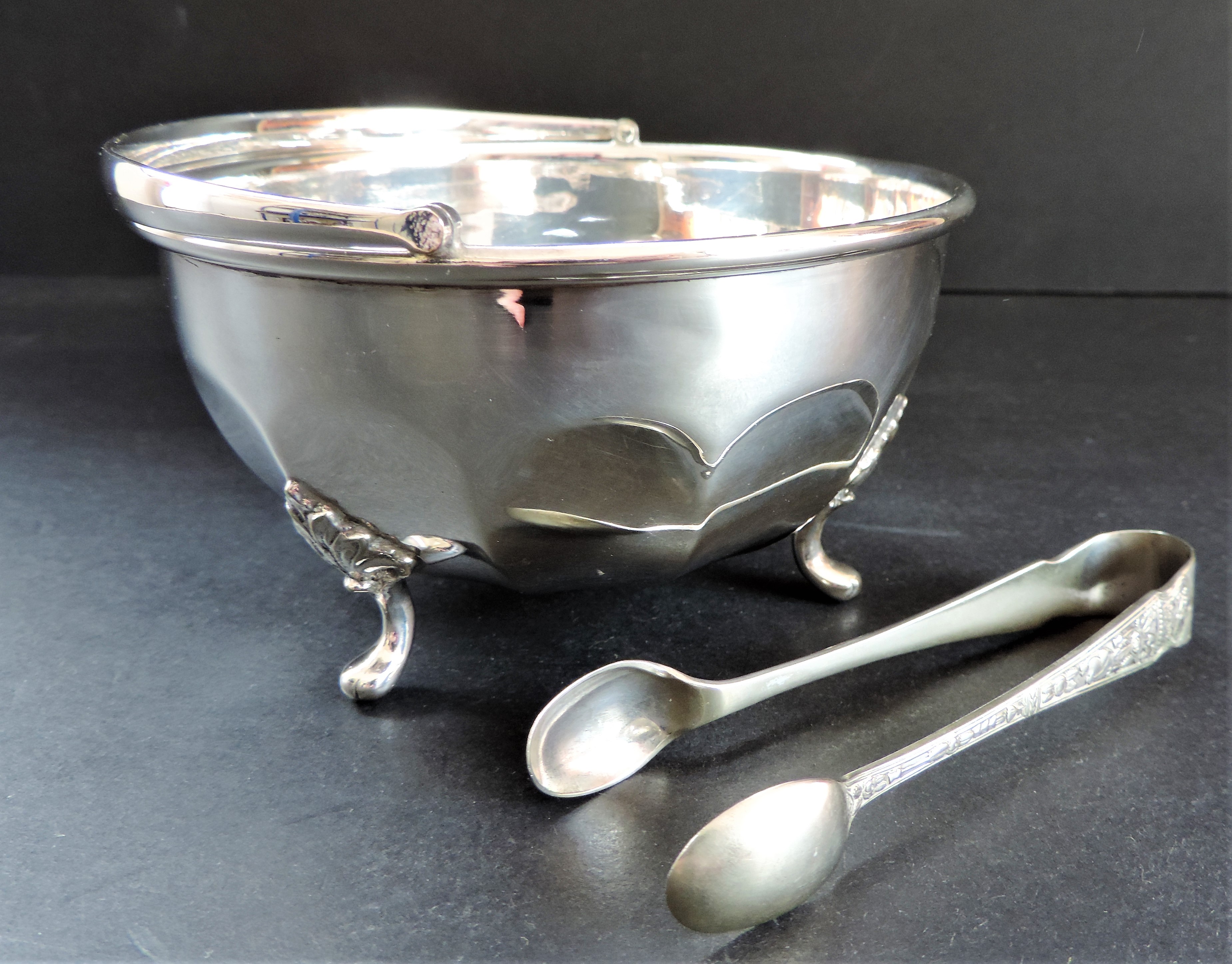 Mappin & Webb Silver Plated Sugar Bowl & Tongs - Image 3 of 5