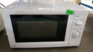 (R2M) Household. 1 X Microwave White 700W (GMM101W18)