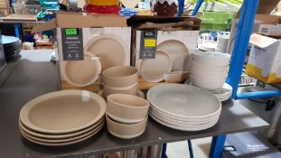 (R2K) Household. 23 Items. 1 X Stoneware Natural Speckle 11 Piece Dinner Set & 1 X Stoneware 12 Pie