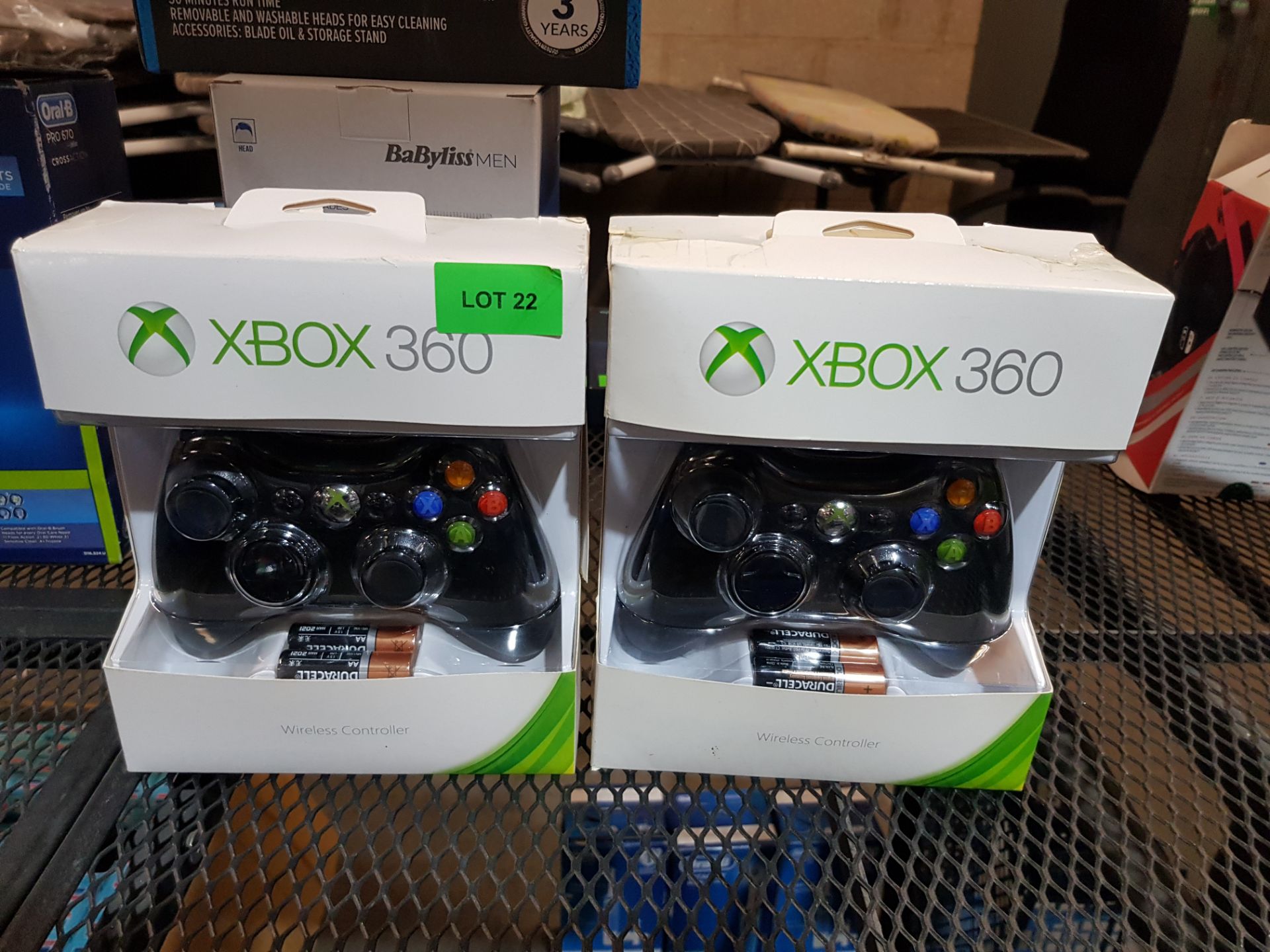 (R15I) Gaming. 2 X Xbox 360 Wireless Controller (New / Sealed) - Image 2 of 2