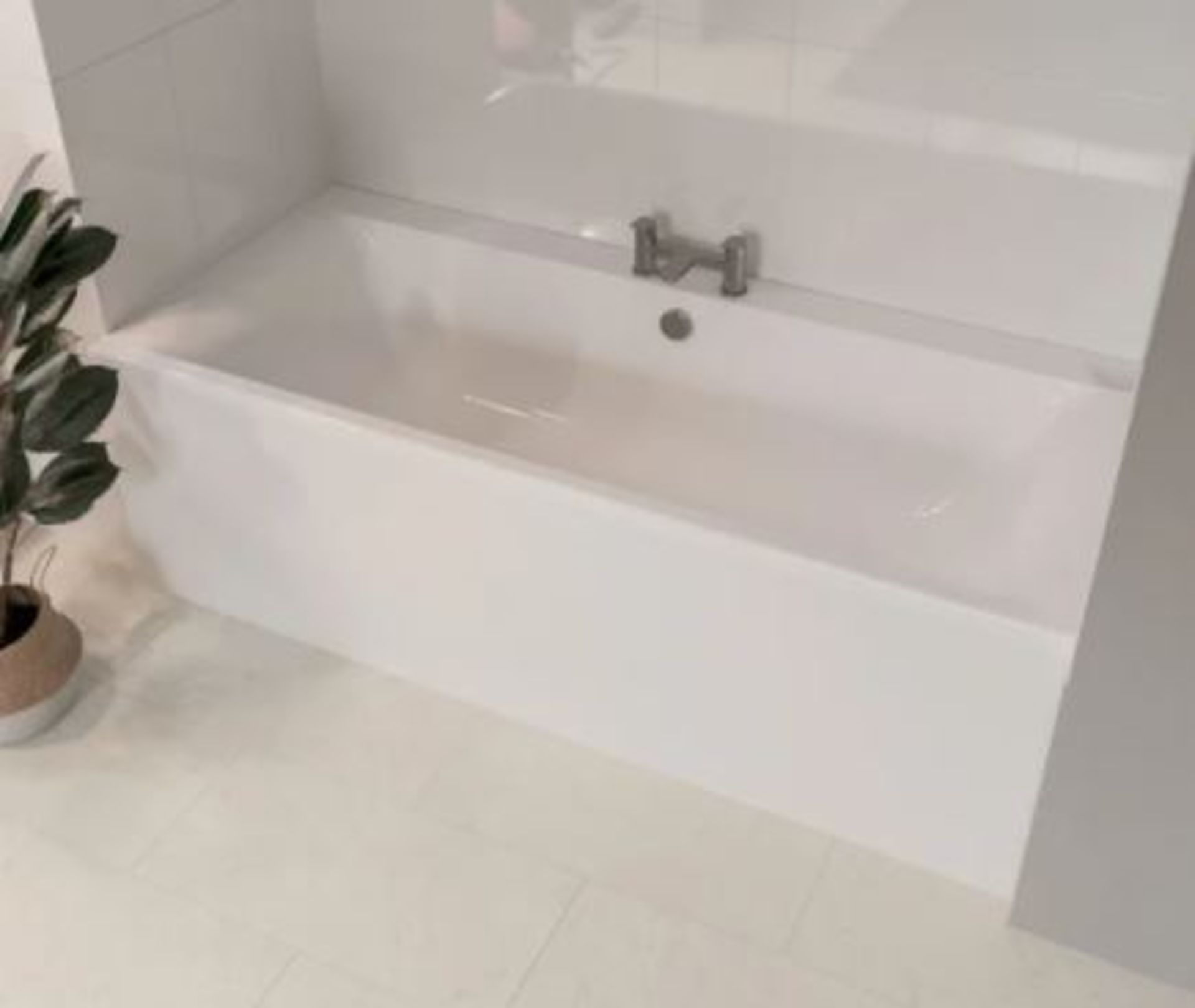 1 X Is Concept 170x75cm Double Ended Rect Bath – No Tapholes (e735801) RRP £400