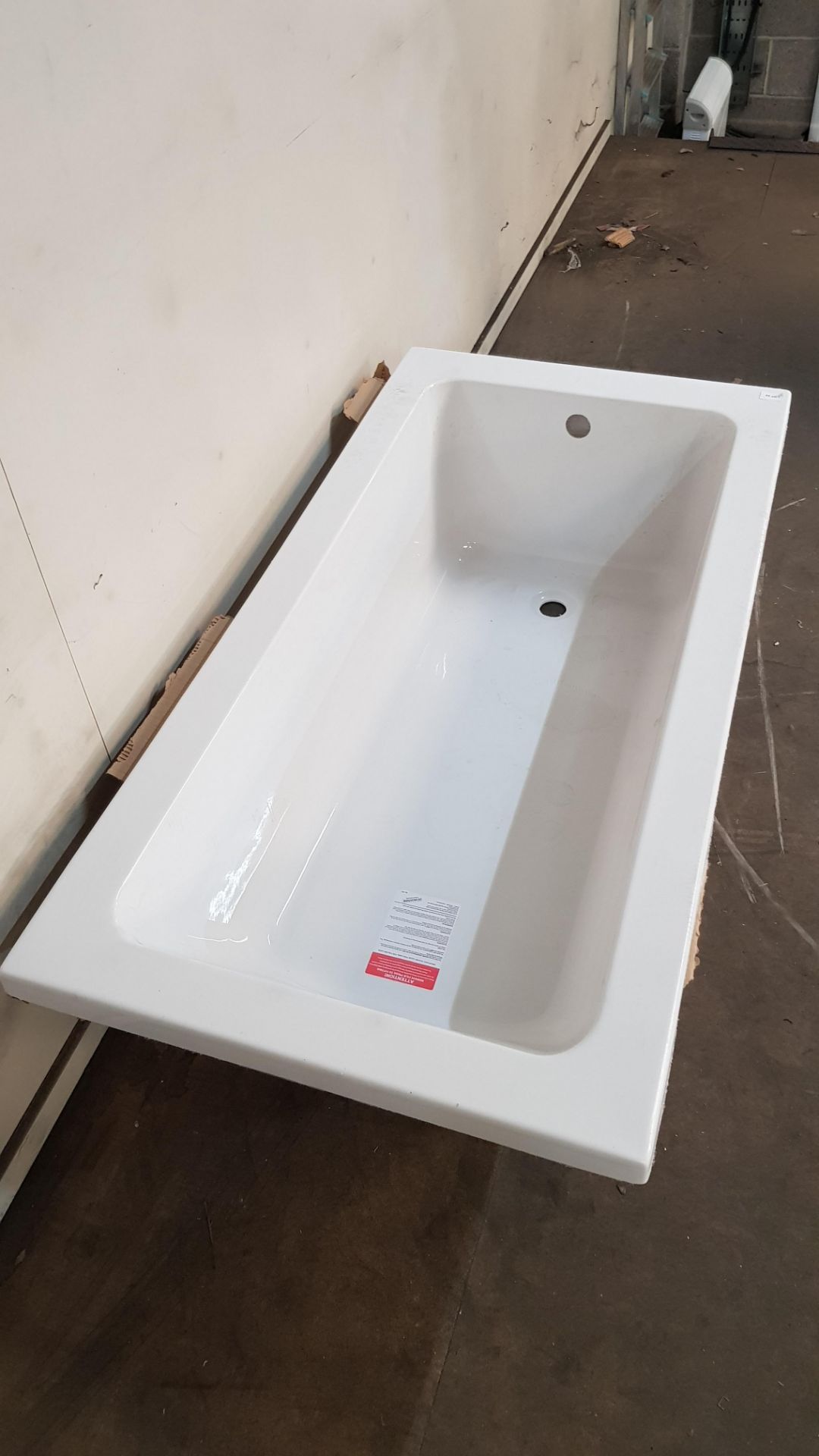 Kensington 1400x700 Single Ended Acrylic Compact Bath (CKEN1470S) - Image 2 of 4