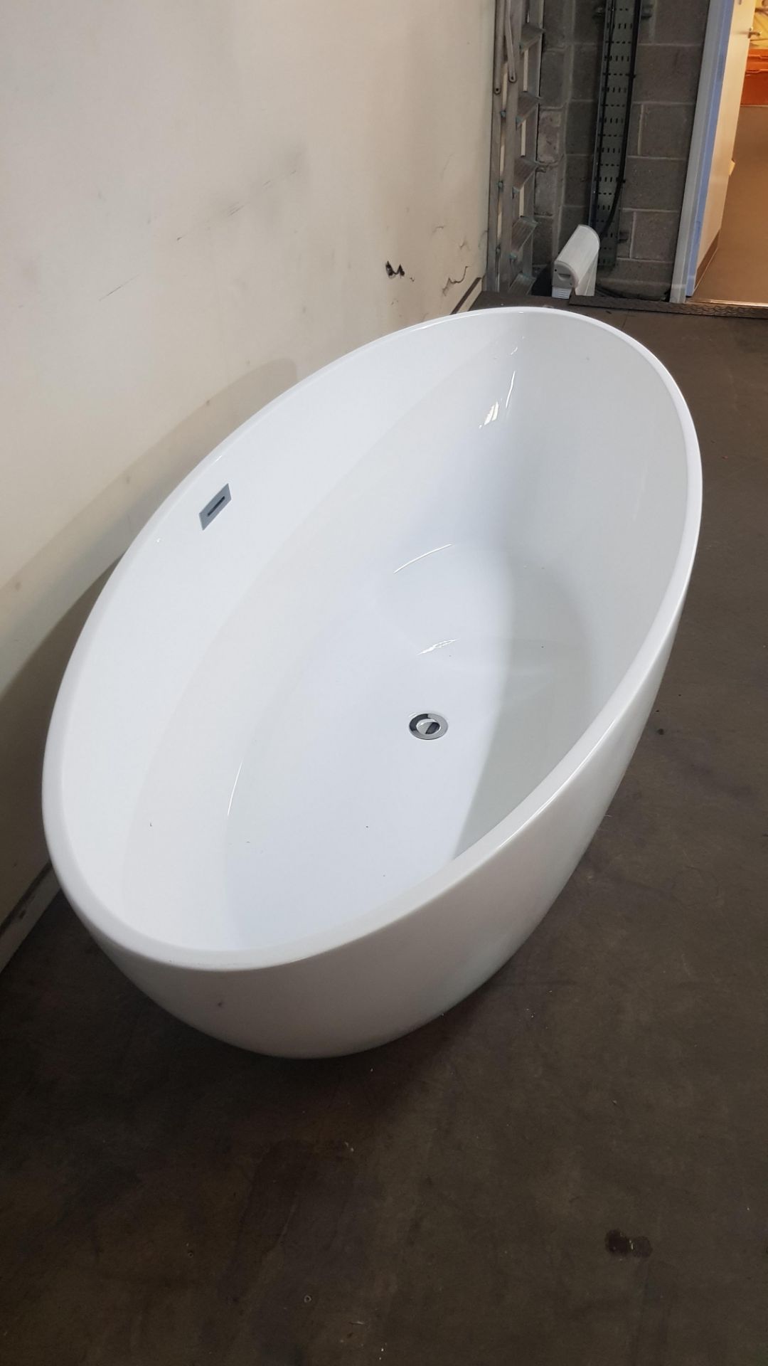 Mode Bathrooms Freestanding Acrylic Bath With Drain & Overflow 1800x870mm (RBQ169) - Image 2 of 3