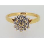 18ct (750) Yellow Gold Diamond Cluster Ring