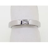 18ct (750) White Gold 0.20ct Princess Diamond Rub Set Ring