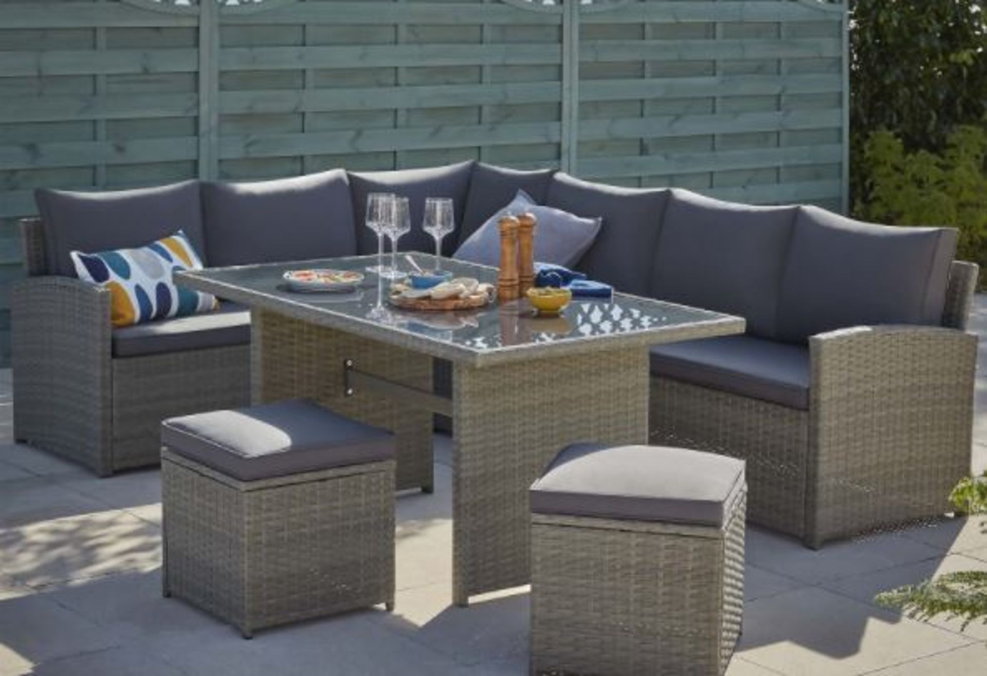 (R10F) Garden Furniture. 1 X Matara 7 Seater Corner Sofa Dining Set. RRP £700