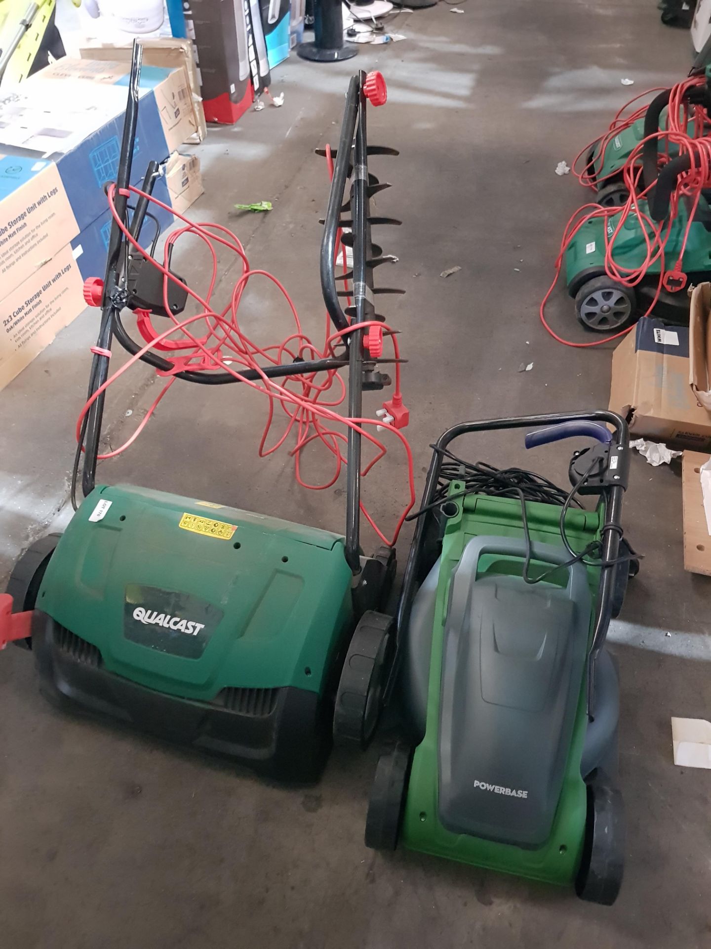 (R3J) 2 Items. 1 X Qualcast 32cm 1300W Electric Scarifier / Raker Ð Body Only & 1 X Powerbase Elect