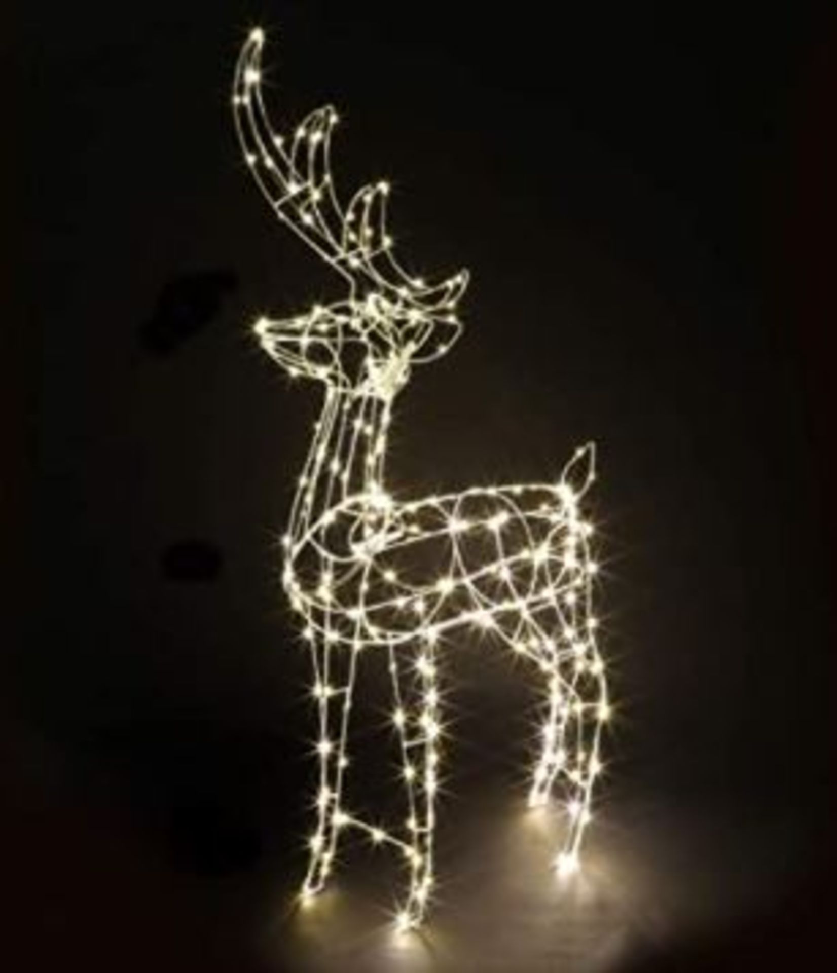 (R1C) Christmas. 4 Items. 1 X Spun Acrylic LED Reindeer Medium, 1 X Outdoor Rudolph Reindeer LED,