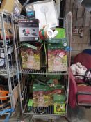 1 X Cage Of Mixed Cust Returns To Inc Garden Ornaments & Solar Lights (As Seen – Unchecked)