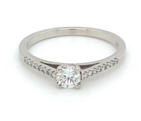 0.40ct total weight diamond ring set in platinum, D colour, SI2 clarity. GIA certificate