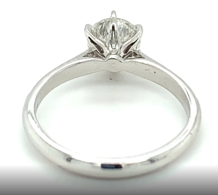 1.30ct round brilliant diamond ring set in Platinum - Image 4 of 11
