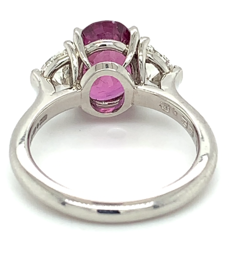 3.33ct oval pink sapphire and diamond ring set in platinum - Image 3 of 6