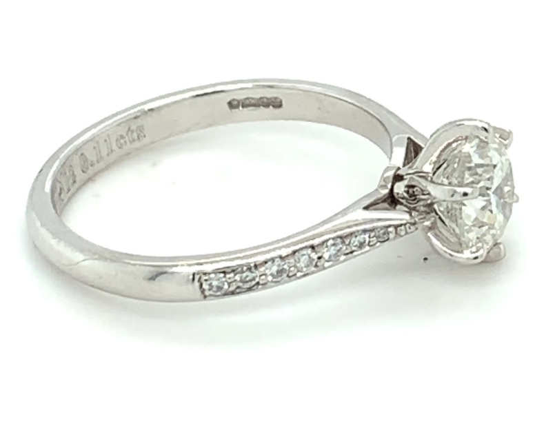 1.30ct round brilliant diamond ring set in Platinum - Image 9 of 11