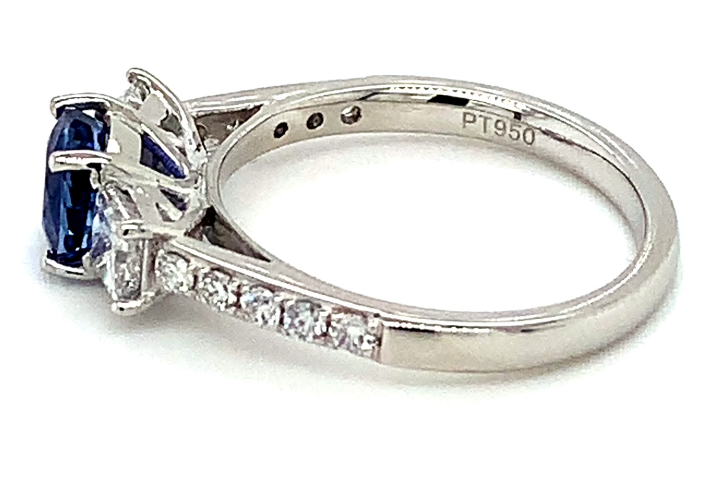 1.59ct dark blue round sapphire and diamond ring set in platinum - Image 2 of 5