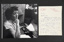 Enid Blyton (1897 - 1968) Original handwritten & signed letter.