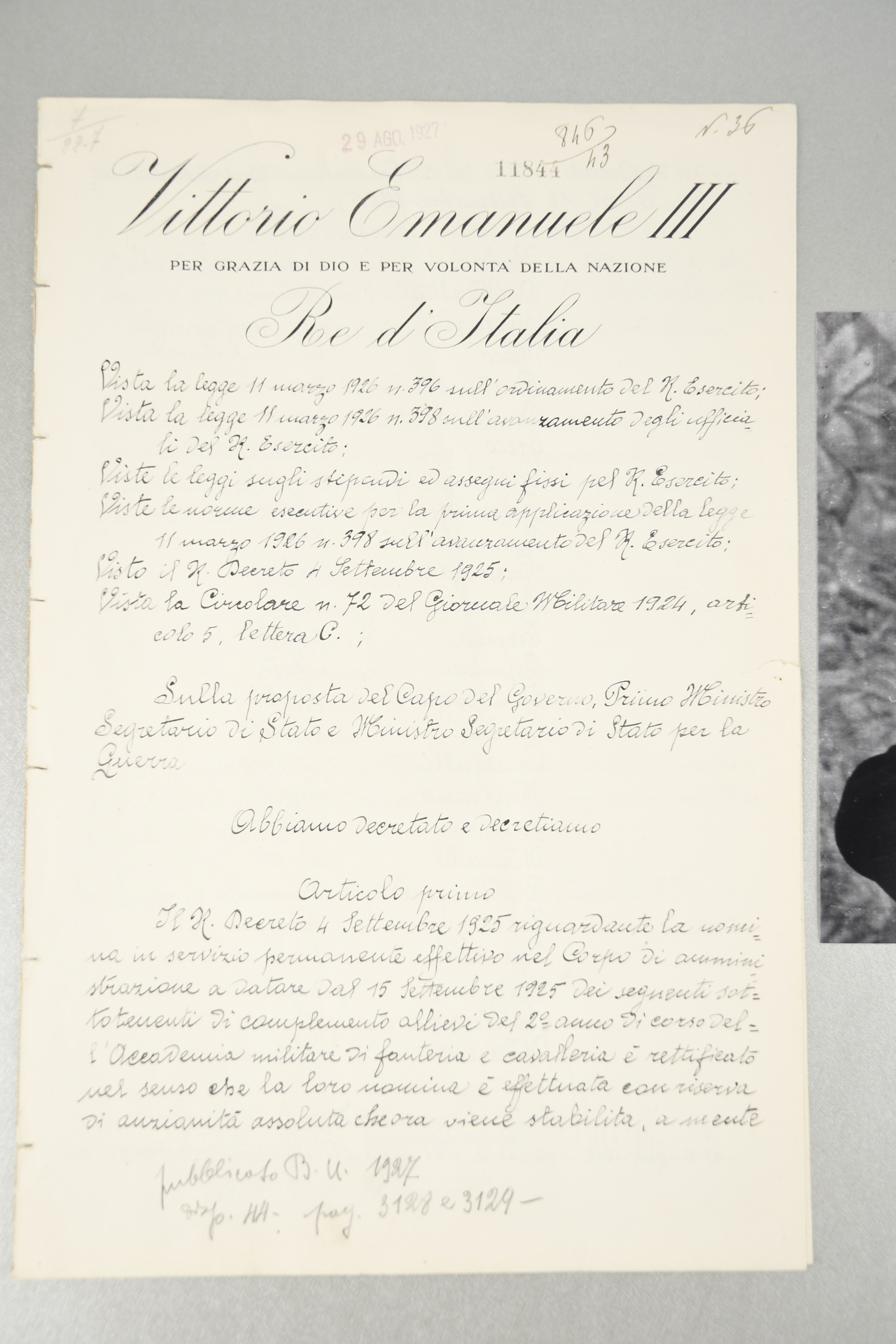 Benito Mussolini (1883 - 1945) Rare Document with Original Signature dated 1927. - Image 4 of 7