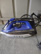 Beldray steam iron RRP £45 Grade U