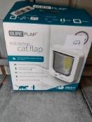 Sure Flap microchip cat flap Ð RRP £54.99 Grade U