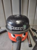 Henry Hoover RRP £130 Grade U