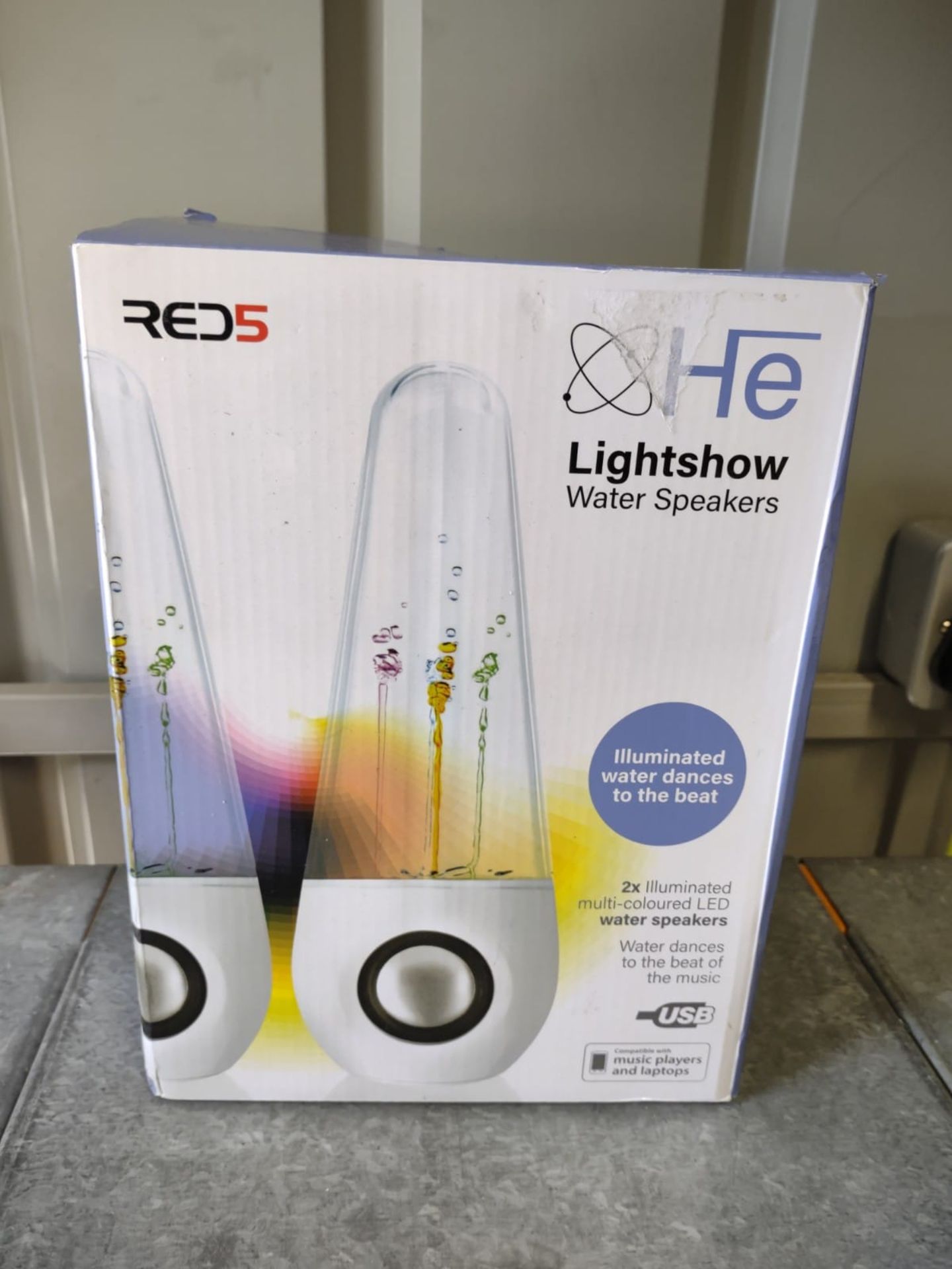 Red5 HE lightshow water speakers RRP £20 Grade U