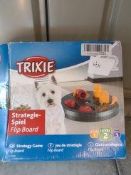 Trixie Flip board strategy game for dogs Ð RRP £20 Grade U