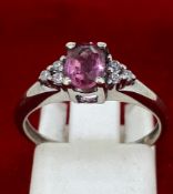 9ct (375) White Gold Pink & White Stone Dress Ring